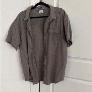 Columbia Gray Casual Button Down Shirt